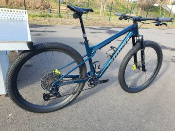 Used Specialized Epic Sram Eagle Transmission X0 2024 Mountainbike, Blue, 29 — image 6 of 17