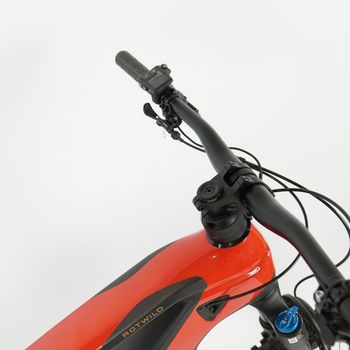 Used Rotwild R.X1000 Pinion E1.12 Motor & Gearbox 2025 Mountainbike, Red — image 2 of 5