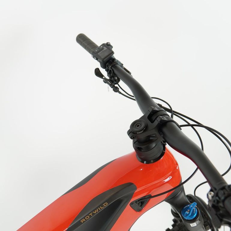 Used Rotwild R.X1000 Pinion E1.12 Motor & Gearbox 2025 Mountainbike, Red — image 2 of 5