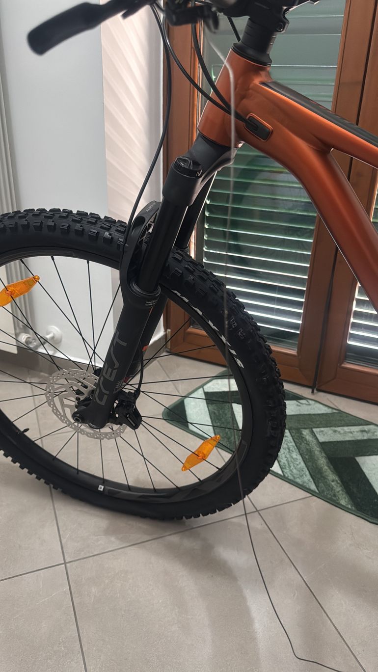Used Giant Fathom 29 1 2023 2023 Mountainbike, Orange, 29 — image 3 of 3