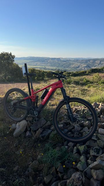 Gebrauchtes Trek Rail+ 5 Gen 5 2025 2025 Mountainbike, Rot, 27.5 — Bild 5 von 7