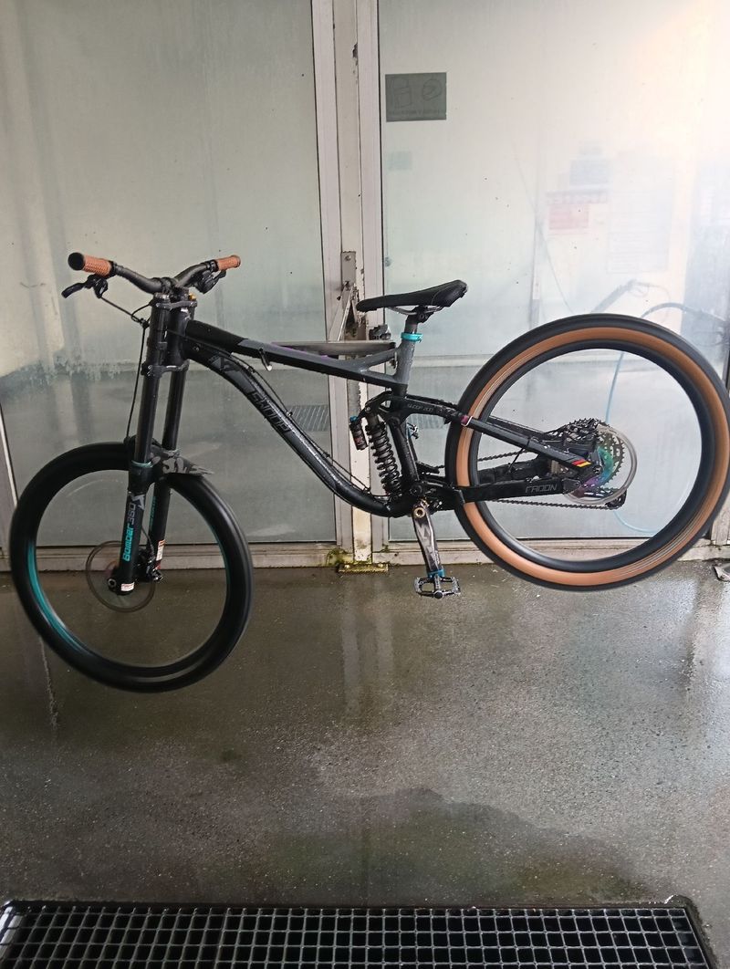 Used Radon Swoop 170 7.0 2017 2017 Mountainbike, Black — image 2 of 4