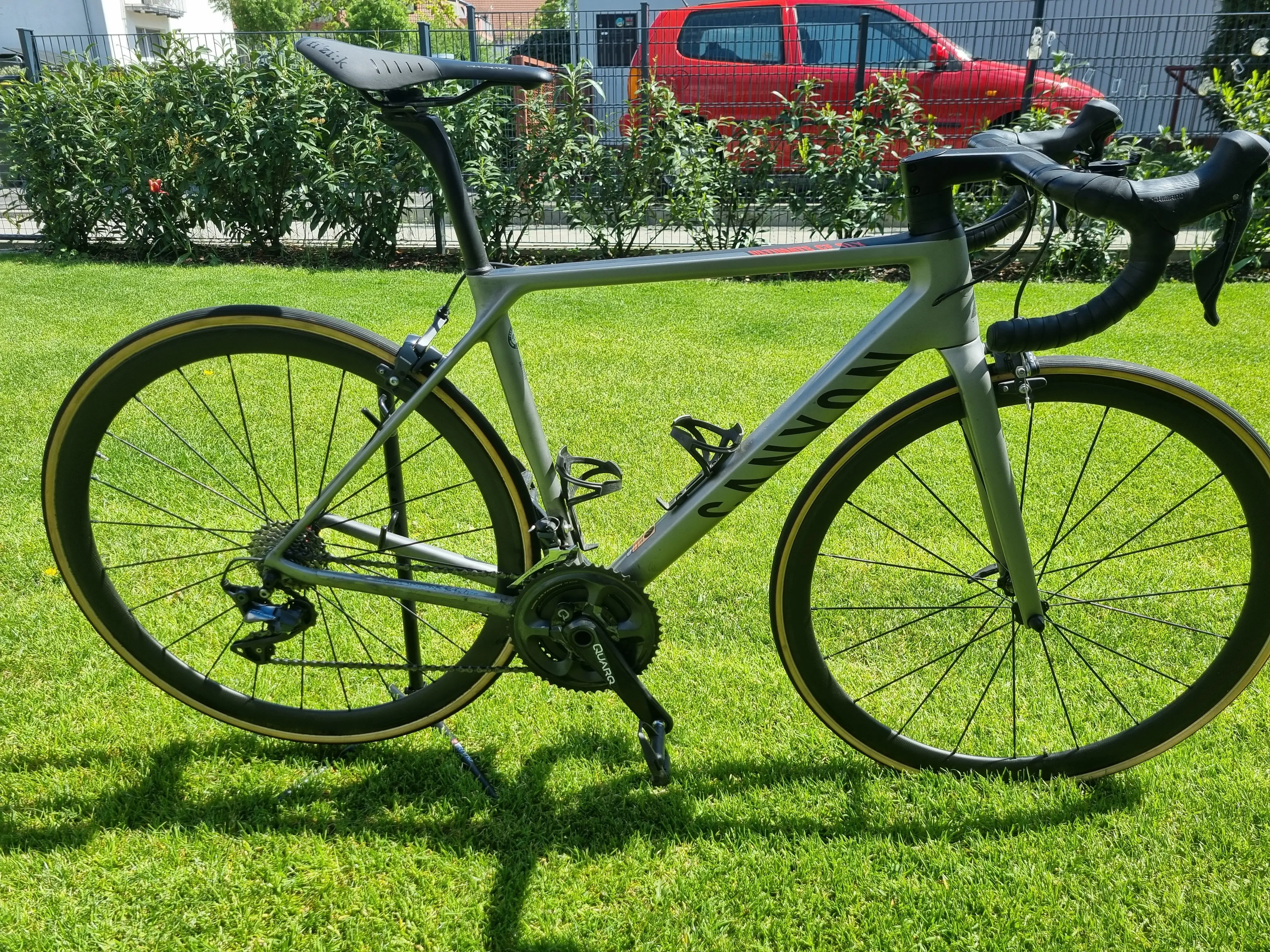 Canyon Ultimate CF SLX used in S buycycle