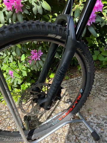 Used GT Sanction Comp 2017 2017 Mountainbike, Black — image 5 of 11