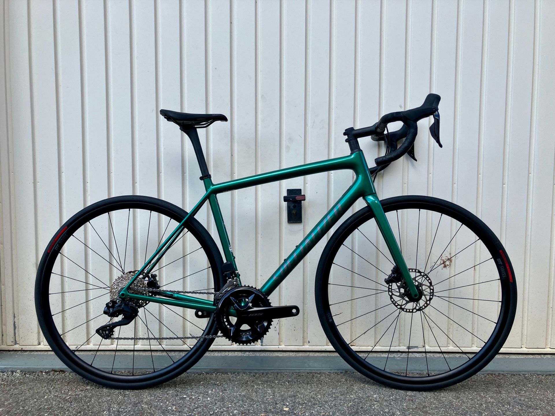 2024年 AETHOS COMP 105Di2 ROVAL ALPINIST Specialized Aethos