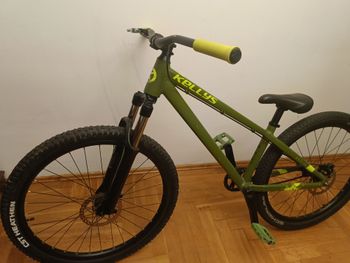 Used Kellys Whip Tektro 2020 Mountainbike, Green — image 2 of 6