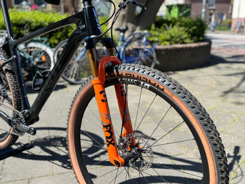 Used Giant Xtc SRAM XX1 Eagle AXS 2025 Mountainbike, Black — image 7 of 18