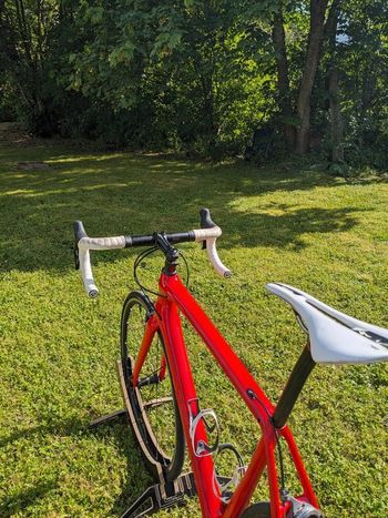 Used Specialized Tarmac Expert SL5 2016 Road & Gravel, Red — image 6 of 6