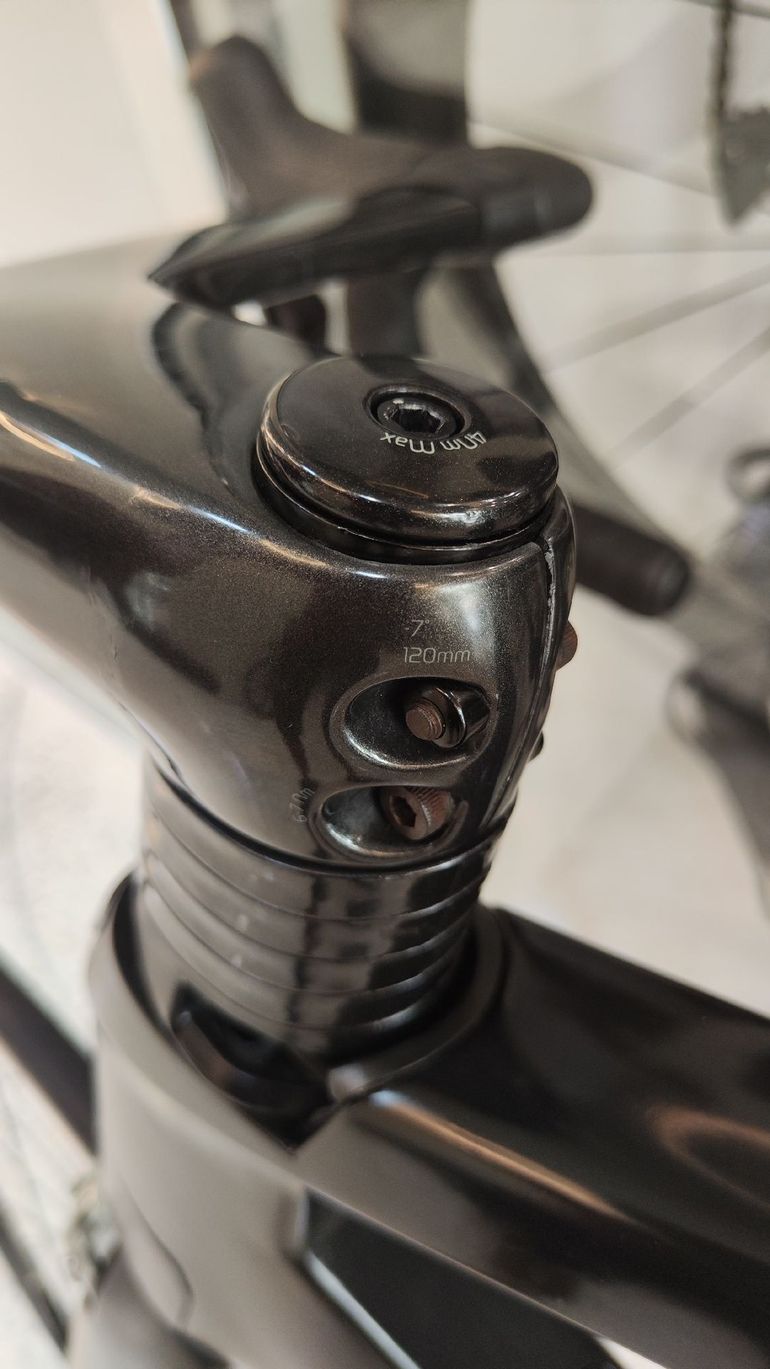 Used Trek Madone 9.9 2017 2017 Road & Gravel, Black — image 3 of 16