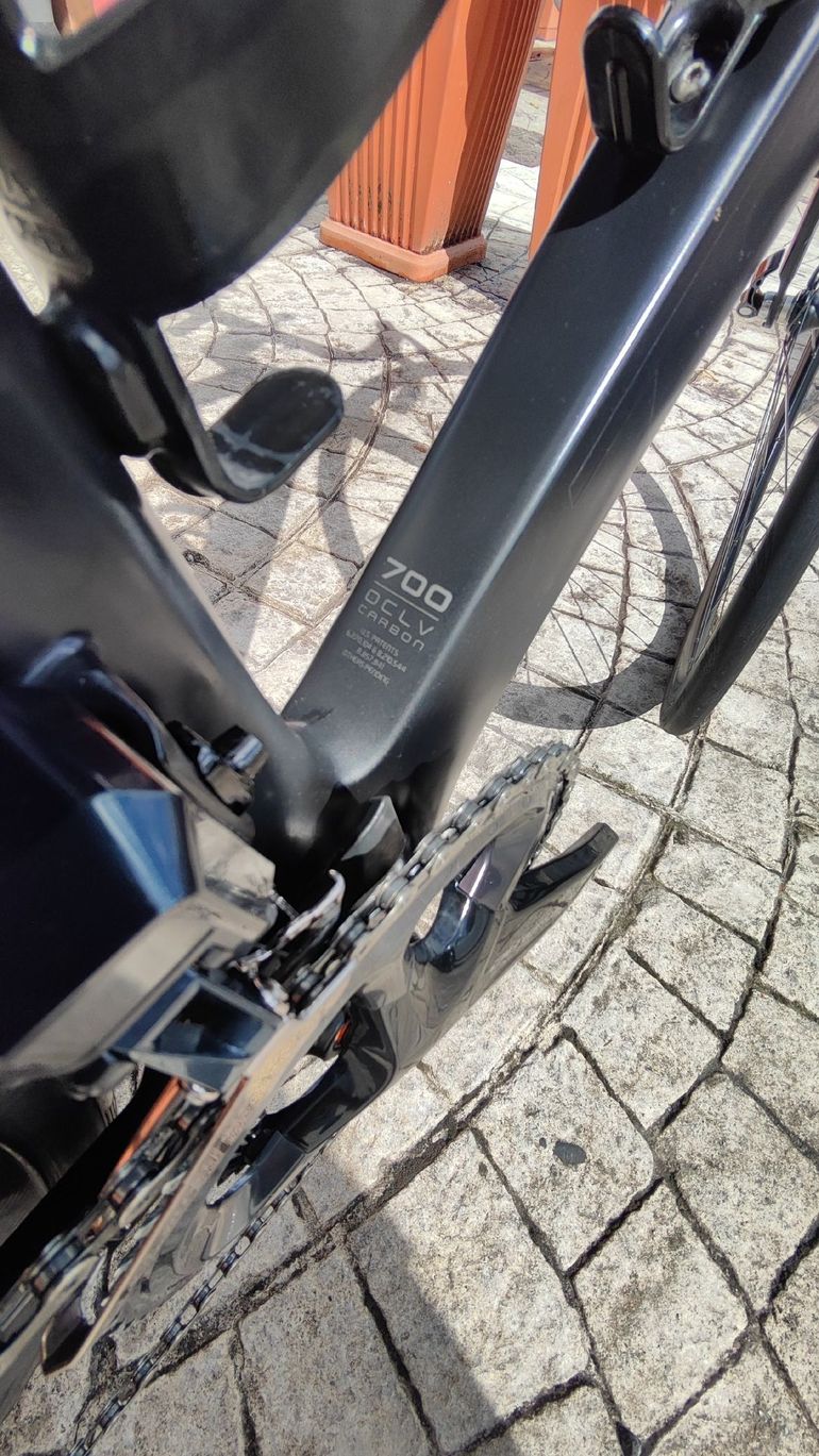 Used Trek Madone 9.9 2017 2017 Road & Gravel, Black — image 6 of 16