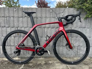 Look, 795 BLADE Interference Red Mat Glossy 2022