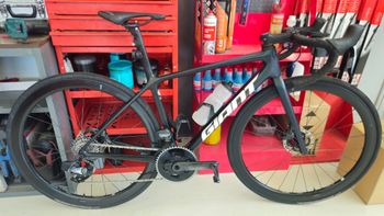 Used Giant TCR Advanced SL Disc 1 AXS 2023 2023 Road & Gravel — image 6 of 6