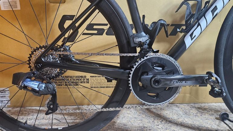 Used Giant TCR Advanced SL Disc 1 AXS 2023 2023 Road & Gravel — image 3 of 6