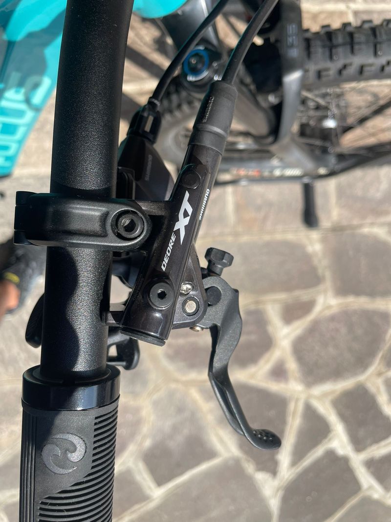 Focus Jam Shimano Deore XT 2024 Mountainbike usato, Blu — immagine 9 di 20