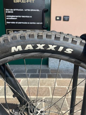 Focus Jam Shimano Deore XT 2024 Mountainbike usato, Blu — immagine 13 di 20