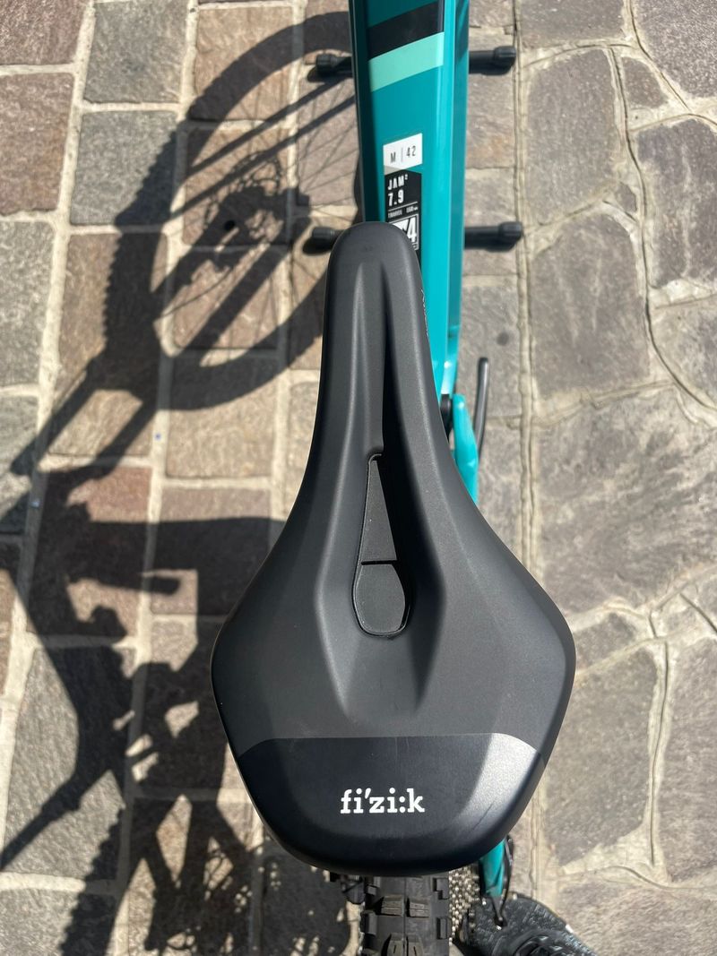 Focus Jam Shimano Deore XT 2024 Mountainbike usato, Blu — immagine 6 di 20