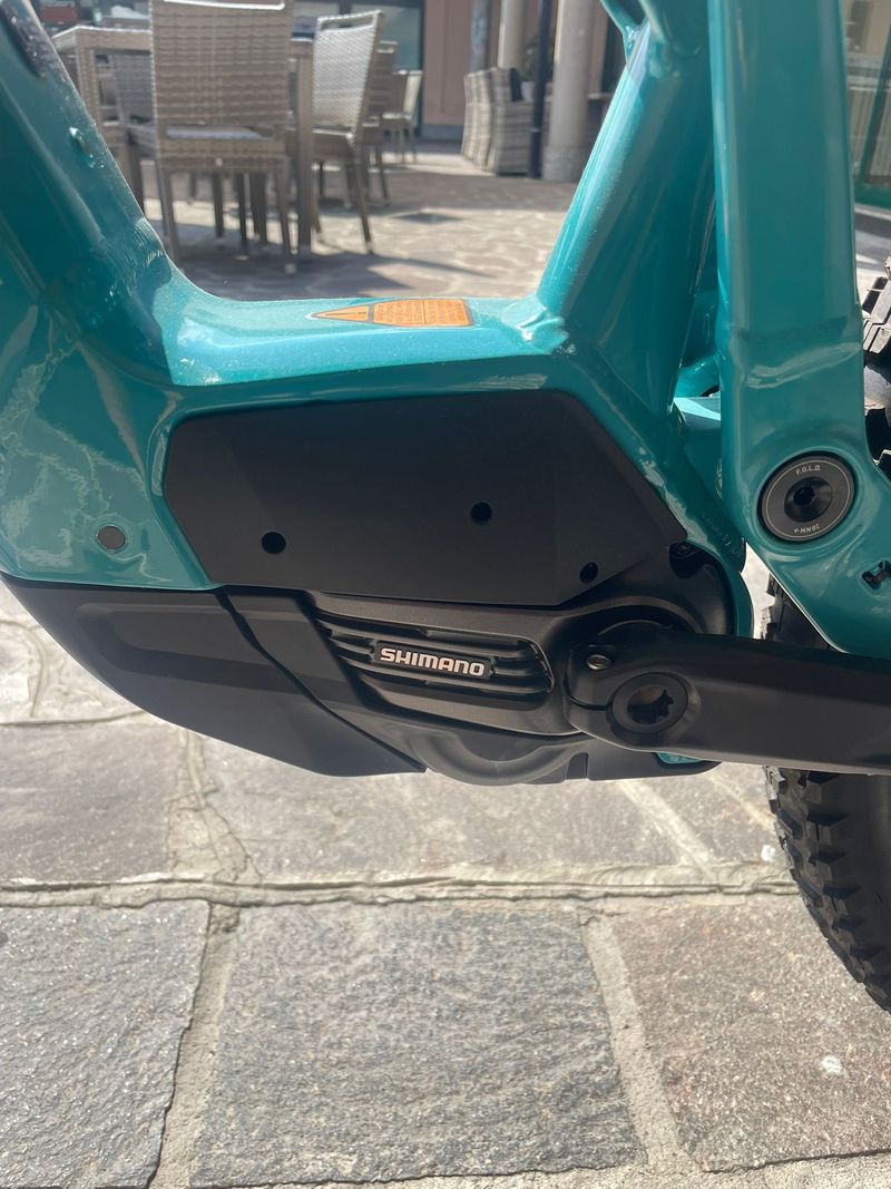 Focus Jam Shimano Deore XT 2024 Mountainbike usato, Blu — immagine 3 di 20