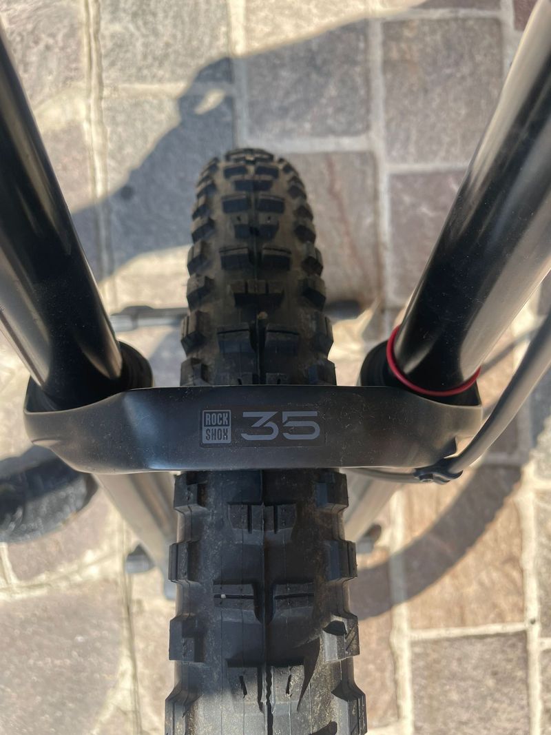 Focus Jam Shimano Deore XT 2024 Mountainbike usato, Blu — immagine 15 di 20
