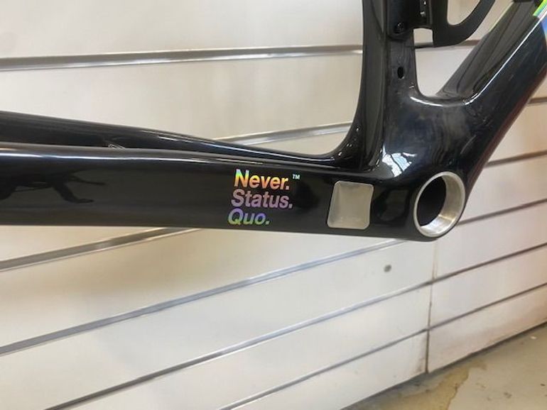Used Factor OSTRO VAM.2.0 Frameset 2025 Road & Gravel, Black — image 4 of 5