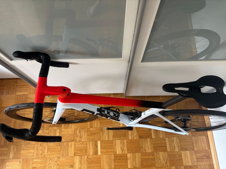 Używany BMC Teammachine SLR01 THREE 2023 2023 Road & Gravel — zdjęcie 14 z 15