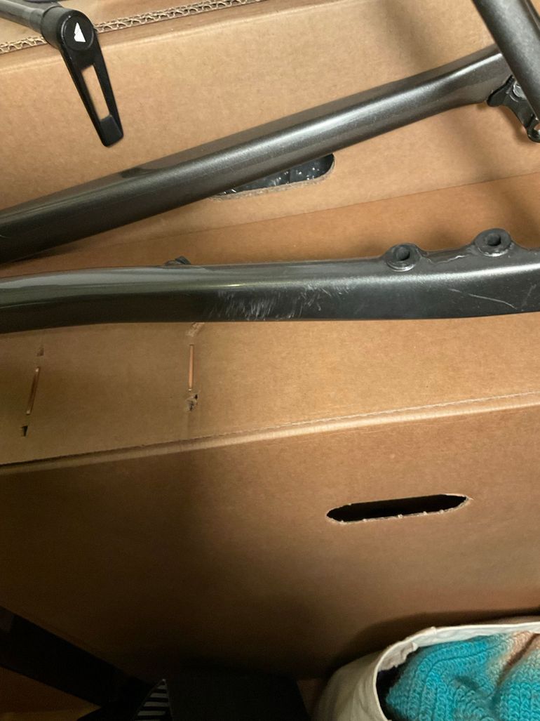 Used Canyon Ultimate CF SL Disc 8.0 2019 Frameset 2019 Road & Gravel, Light Gray — image 15 of 16