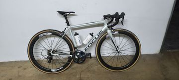 Brugt Focus Izalco Shimano Ultegra 2020 Road & Gravel — billede 1 af 5