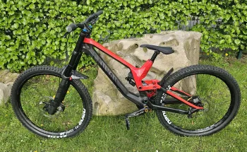 Used Canyon Sender CF 8.0 2019 Mountainbike, Red — image 1 of 3