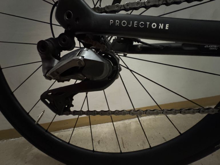 Used Trek Émonda SLR 7 2023 2023 Road & Gravel, Black — image 9 of 23