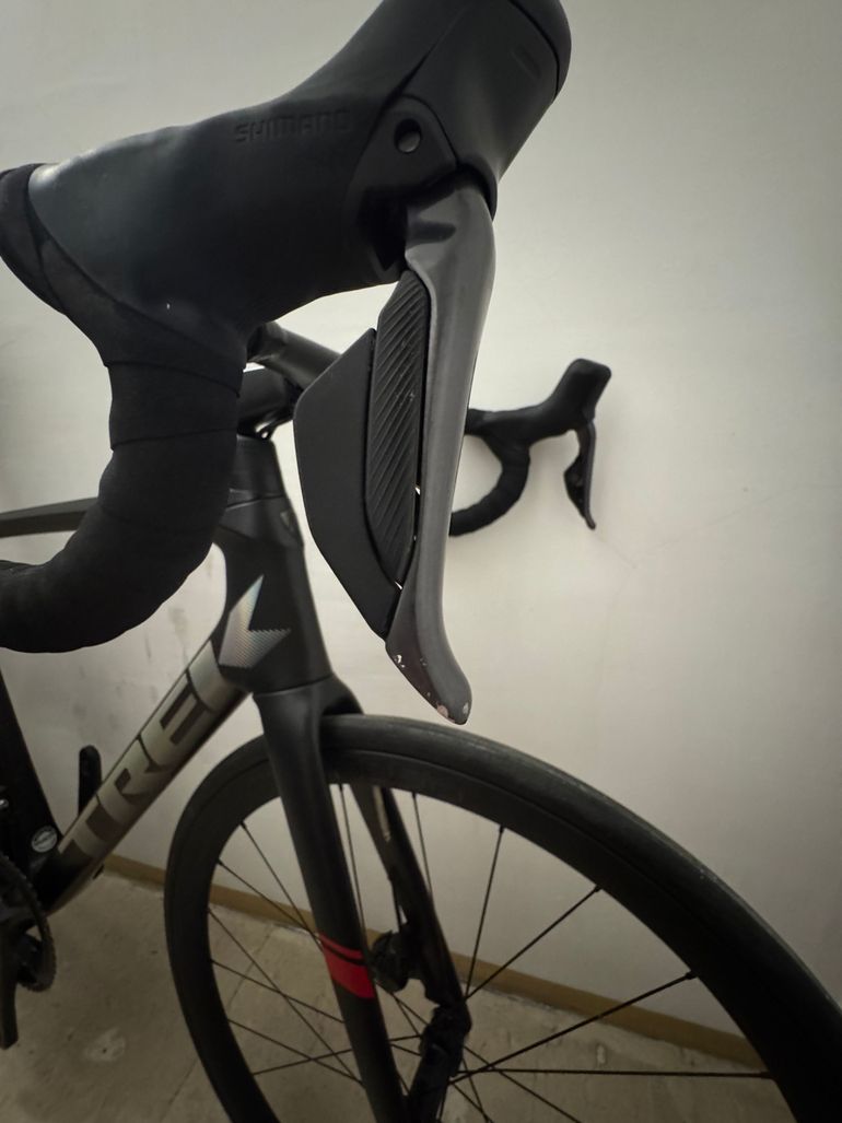 Used Trek Émonda SLR 7 2023 2023 Road & Gravel, Black — image 4 of 23