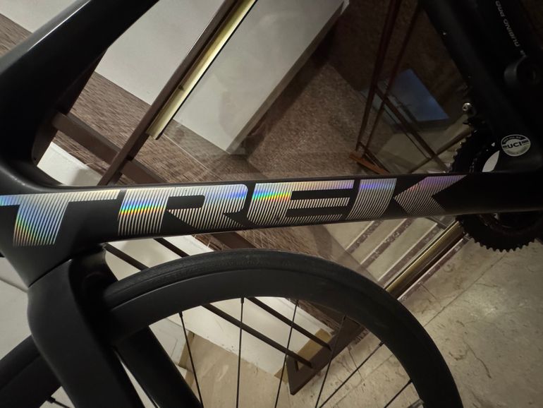 Used Trek Émonda SLR 7 2023 2023 Road & Gravel, Black — image 20 of 23