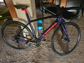 Gebrauchtes Trek Domane Shimano GRX 2024 Road & Gravel, Violett — Bild 2 von 4