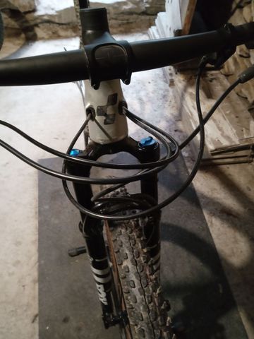 Brugt CUBE AMS ZERO99 C:68X RACE 29 2023 2023 Mountainbike — billede 4 af 14