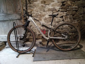 Brugt CUBE AMS ZERO99 C:68X RACE 29 2023 2023 Mountainbike — billede 2 af 14