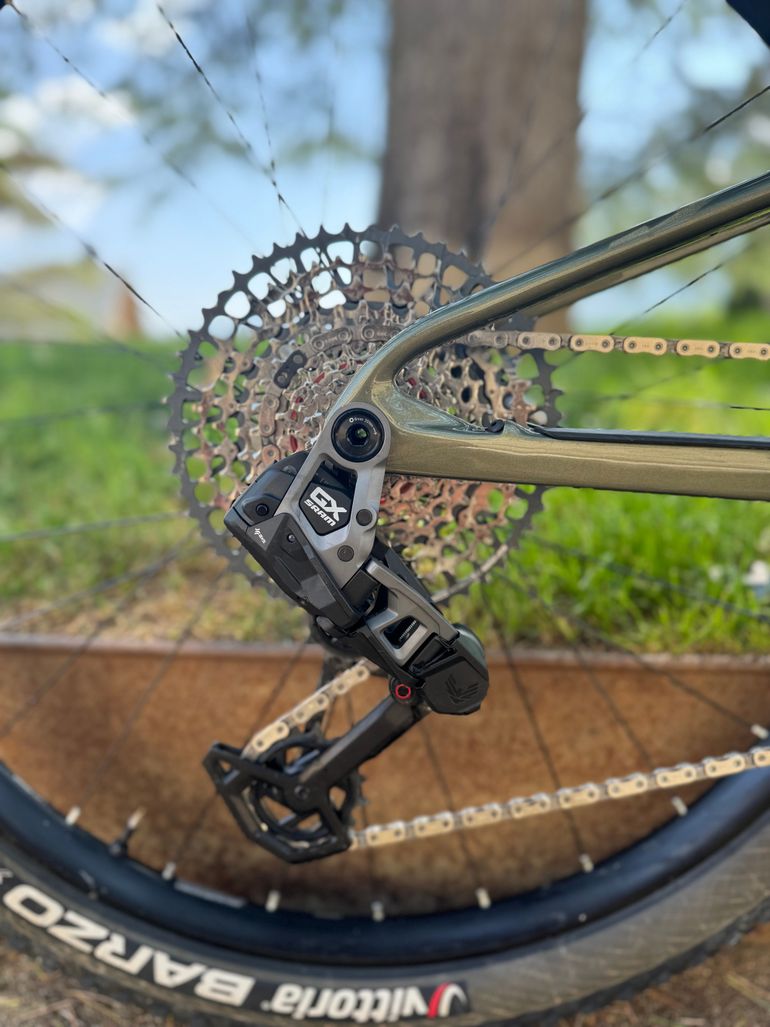 Used Berria DC 8 2024 2024 Mountainbike, Green — image 16 of 18