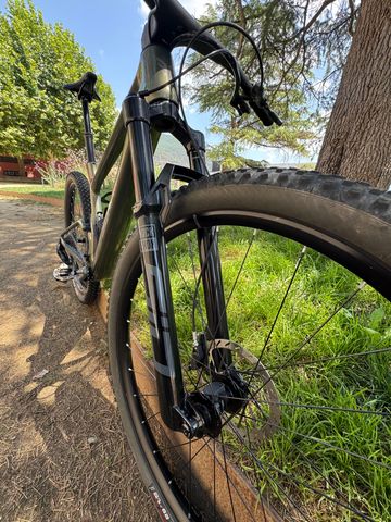 Used Berria DC 8 2024 2024 Mountainbike, Green — image 13 of 18
