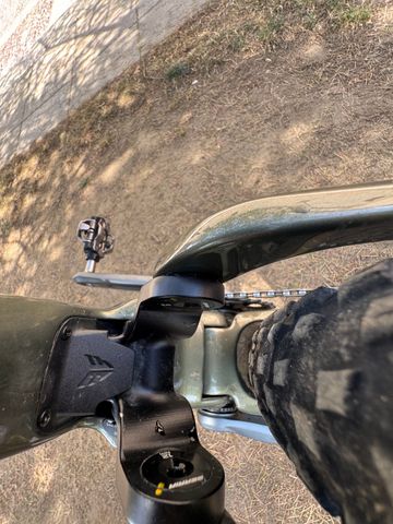 Used Berria DC 8 2024 2024 Mountainbike, Green — image 2 of 18
