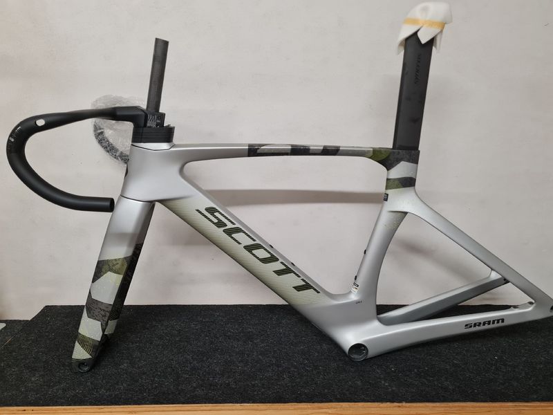 Used Scott Foil RC Pro 2024 Frameset 2024 Road & Gravel, Light Gray — image 4 of 15