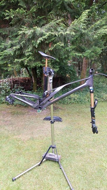 Used UNNO BURN SRAM GX Eagle AXS (T-Type) 2024 Mountainbike, Black, Mixed — image 10 of 10