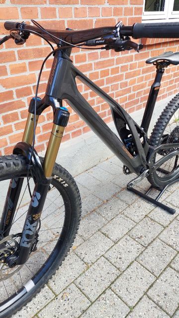 Used UNNO BURN SRAM GX Eagle AXS (T-Type) 2024 Mountainbike, Black, Mixed — image 4 of 10