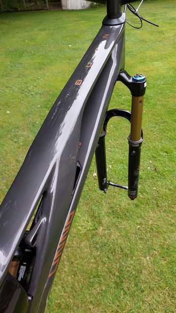Used UNNO BURN SRAM GX Eagle AXS (T-Type) 2024 Mountainbike, Black, Mixed — image 9 of 10
