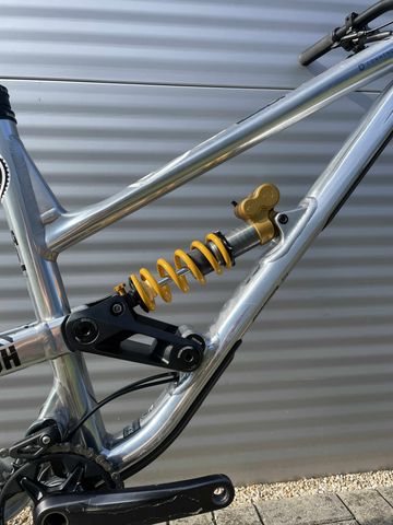 Used Commencal CLASH OHLINS EDITION 2021 2021 Mountainbike, Light Gray, 27.5 — image 7 of 14