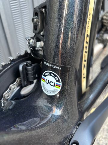 Used Trek SLR6 2024 Road & Gravel, Black — image 9 of 10