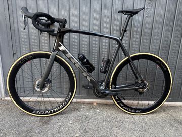 Used Trek SLR6 2024 Road & Gravel, Black — image 2 of 10