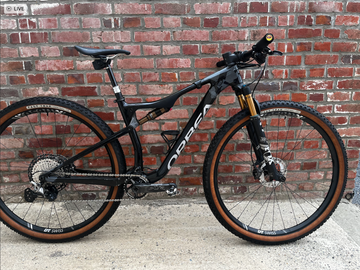 Orbea M PRO 2022 2022 Mountainbike d'occasion — image 1 sur 5