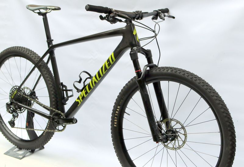 Used Specialized Epic Hardtail 2023 2023 Mountainbike, Black, 29 — image 12 of 19