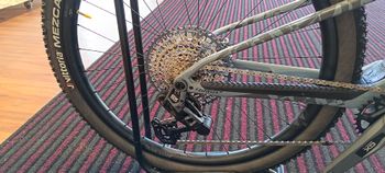 Used Wilier SLR 2025 Mountainbike, Light Gray — image 3 of 5