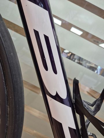 BH ULTRALIGHT 2024 Road & Gravel de segunda mano, Morado — imagen 9 de 13