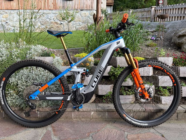 CUBE Cube Stereo Hybrid 140 Actionteam 2021 - Main Image