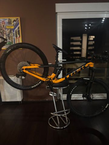 Brugt Trek Fuel EX 5 Gen 5 2023 2023 Mountainbike — billede 3 af 21
