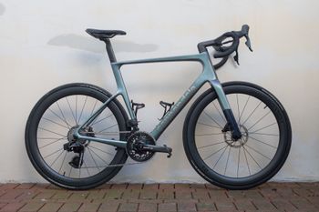 Brugt Cannondale SuperSix EVO 1 2023 Road & Gravel — billede 1 af 9